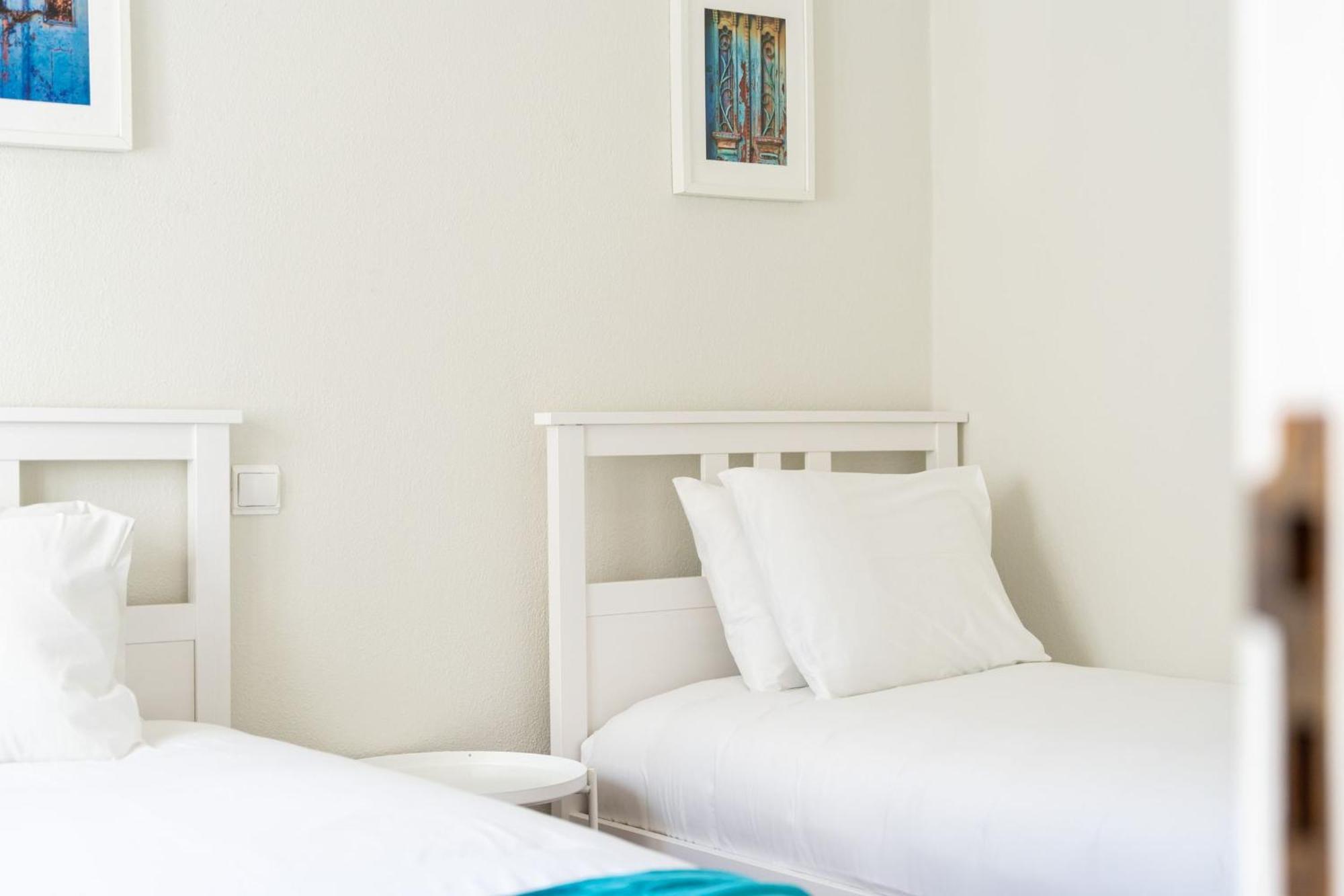 Comfy Flat W/ Rooftop Beach View By Lovelystay Burgau Esterno foto